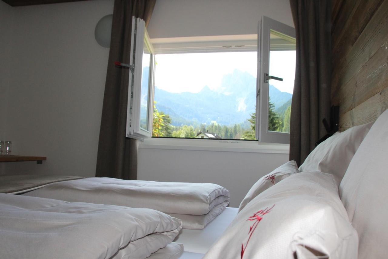 Garni Bergblick Hotel Braies  Exterior foto