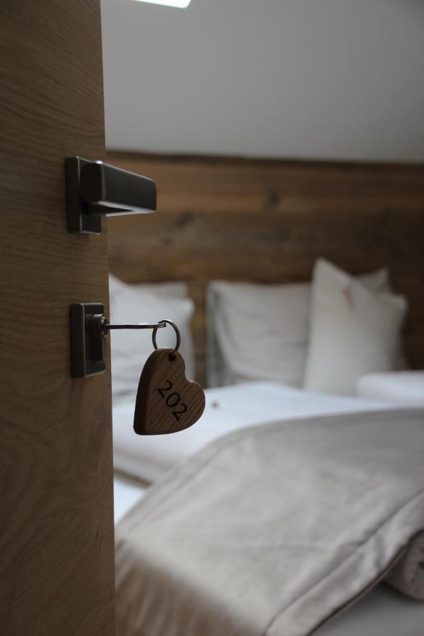 Garni Bergblick Hotel Braies  Exterior foto