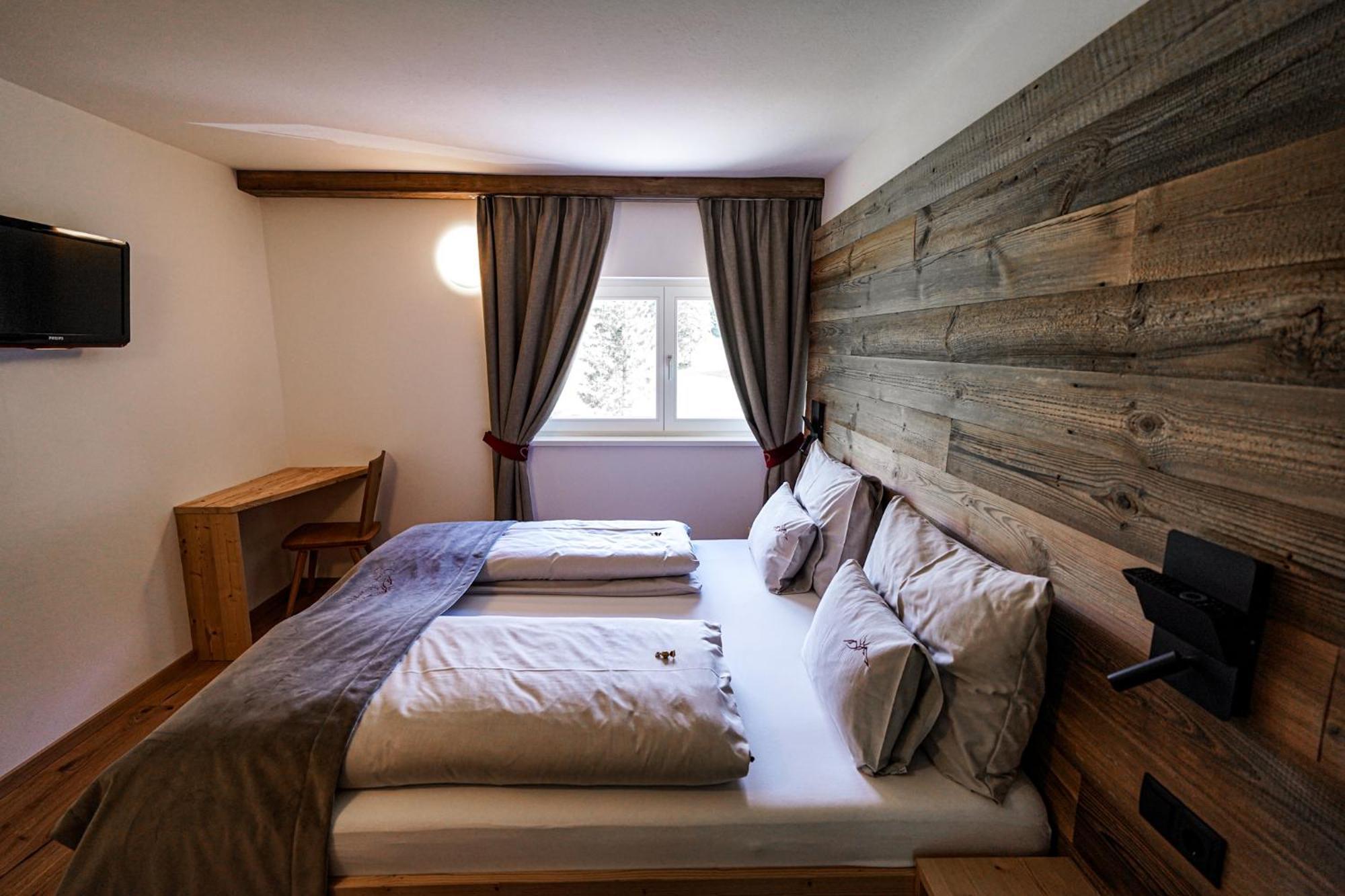 Garni Bergblick Hotel Braies  Exterior foto