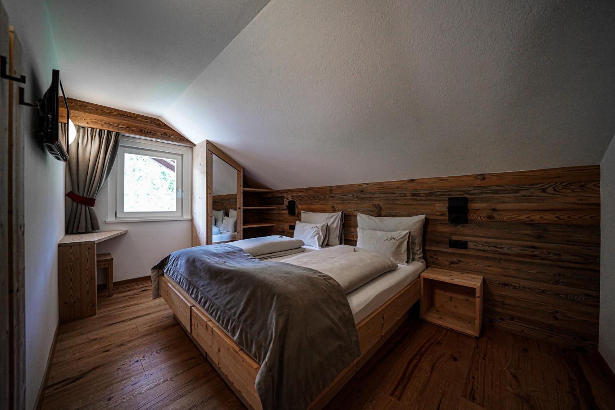 Garni Bergblick Hotel Braies  Exterior foto